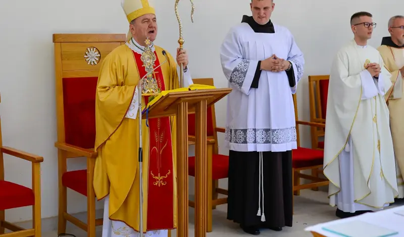 FOTO: Ovo su prizori s Humca! Veličanstvena proslava svetog Ante