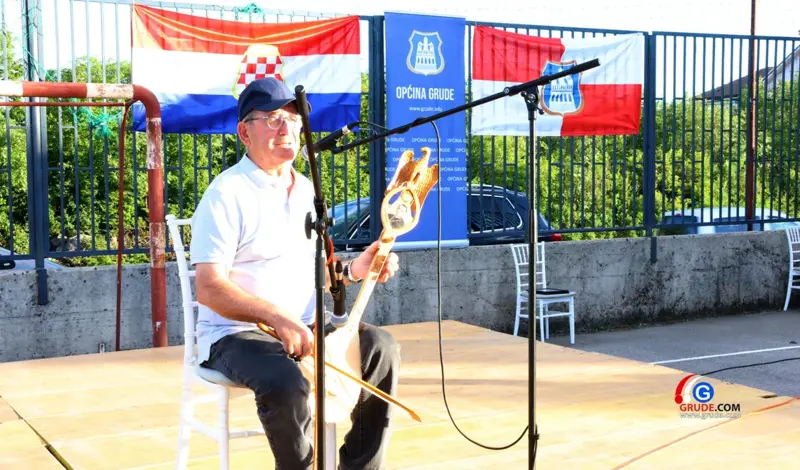 Na Medovićima 20. put proslavljen sv. Ante i Knjiga o selu FOTO
