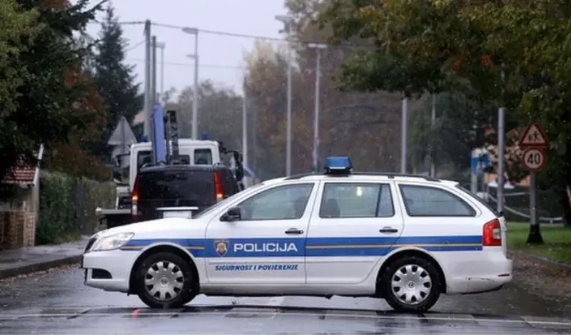 U sudaru auta hrvatskih i albanskih registracija kod Primoštena dvoje poginulih