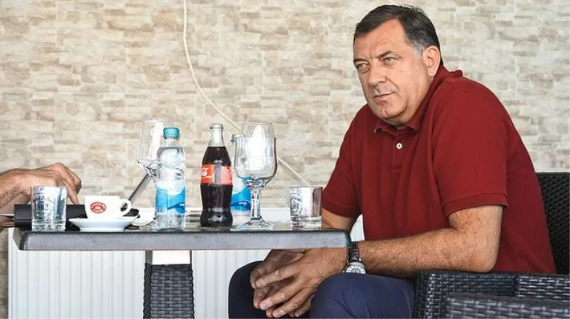 Dodik briše objave na X-u