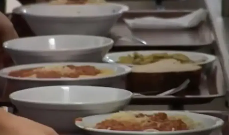 Zaposlenima u državnoj službi topli obrok veći od 300 maraka