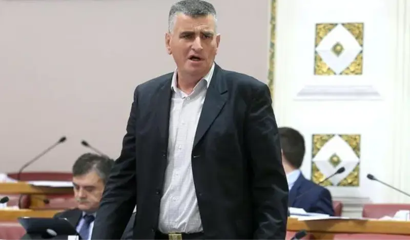 Bulj: Strani radnici bi mogli doći na vlast u Hrvatskoj, ženama zabraniti da voze