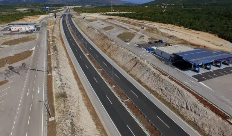 Trenutačno se gradi 61 kilometar autoceste, a do kraja godine otvaraju se još 4 gradilišta