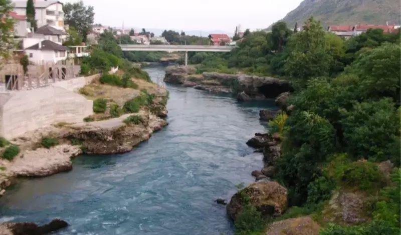 Vodostaj Neretve za nekoliko sati pao 215 cm, dramatična noć za ribare