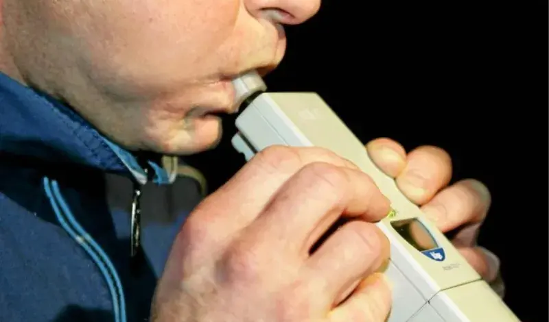 Alkoholizirani vozač u BiH plati 100 KM kazne, u Srbiji 1 600 a u Hrvatskoj čak 2 600