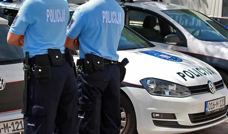 LJUBUŠKI: Ispred crkve ukraden brončani kip sv. Leopolda Mandića