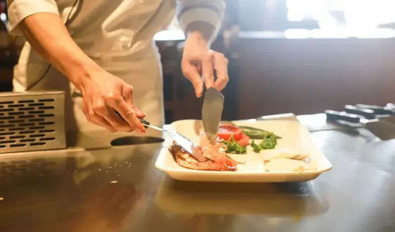 Stari restoranski trik koji će vam uštedjeti više od 50 eura tjedno na namirnicama