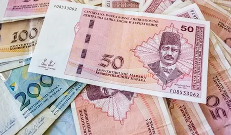 Najviše plaće su u IT sektoru i financijama, najniže u ugostiteljstvu i građevinarstvu