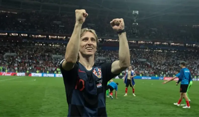 Real pobijedio Barcu 3:2 i na korak je od naslova prvaka! Maestro Modrić igrao svih 90 minuta