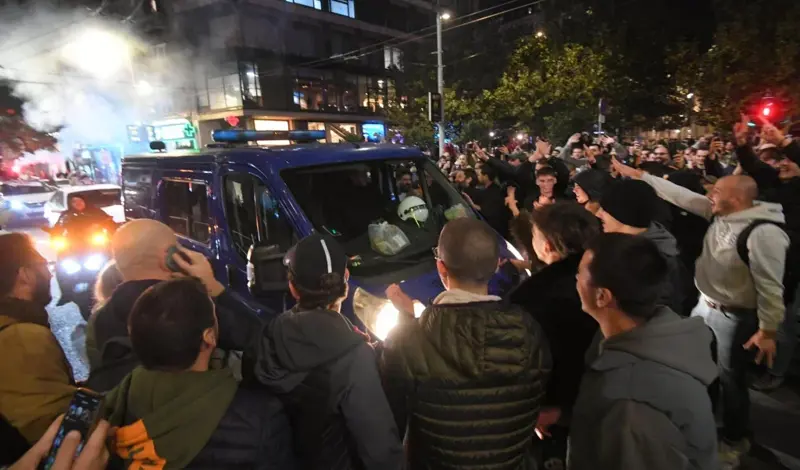Studentska lista slavi! Diktator Vučić je pao!