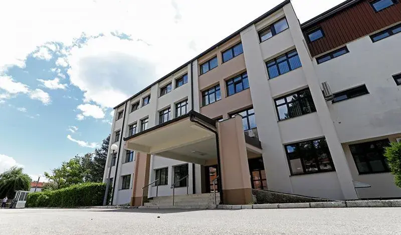 Što će biti sa Županijskom bolnicom Livno zbog duga od deset milijuna KM i blokade računa?