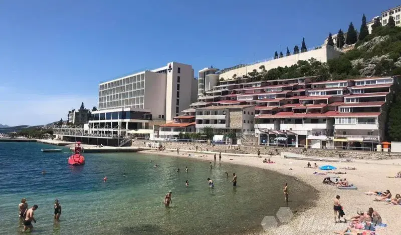 Neum i dalje nudi realne cijene: Privatnih smještaja ima od 20 do 25 eura po noćenju