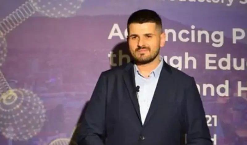 Tko je Martin Kondža? S 28 godina postao doktor znanosti, uspostavio prvi nacionalni sustav za praćenje nuspojava, otkrio nove flavonoide