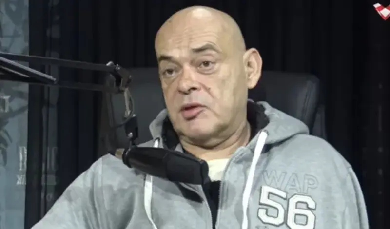 Legendarni Robert Valdec bori se za život!  