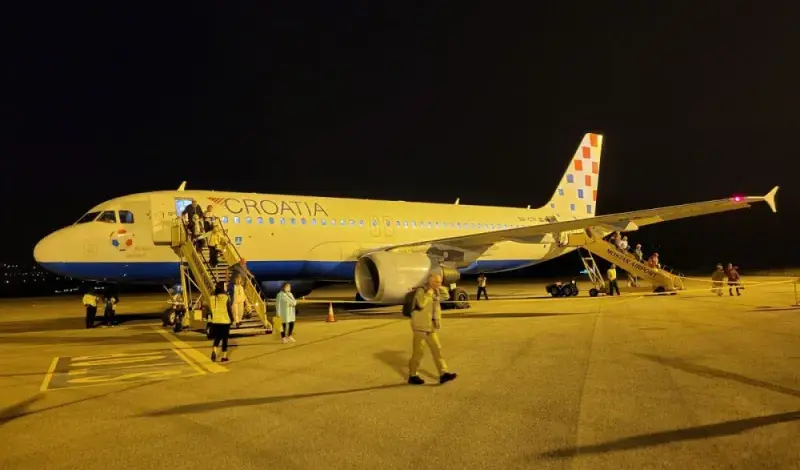 Zbog kvara zrakoplov prisilno sletio u Mostar