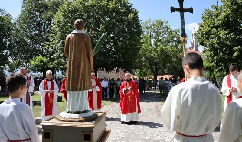 U Goricu se ide svetom Stipanu ljeti, tu se očuvao i pravi nekadašnji dernek