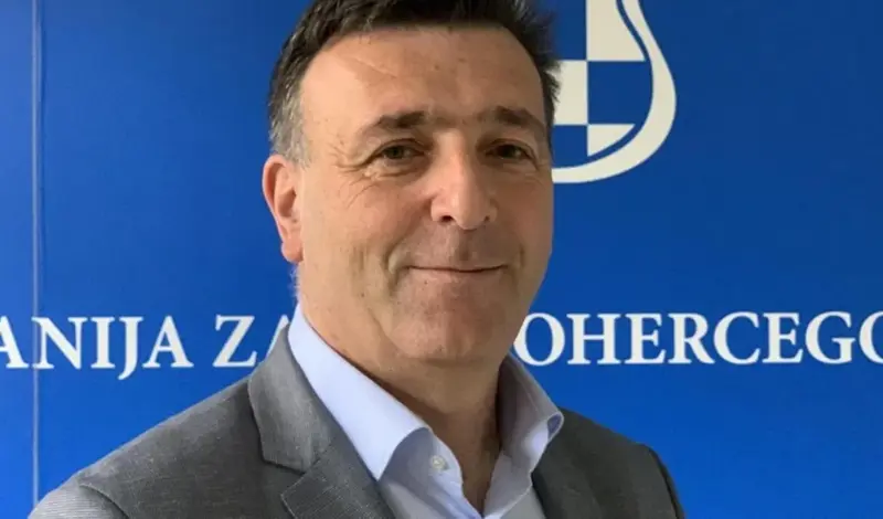 Čović: Roditelji trebaju poticati djecu da upisuju škole od kojih će moći živjeti