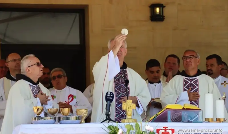 Svečano proslavljen blagdan Male Gospe na Šćitu