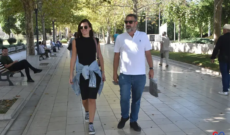 FOTO: Prošetali smo s fotoaparatom kroz Mostar! U kadar nam upala i jedna od najljepših voditeljica u BiH