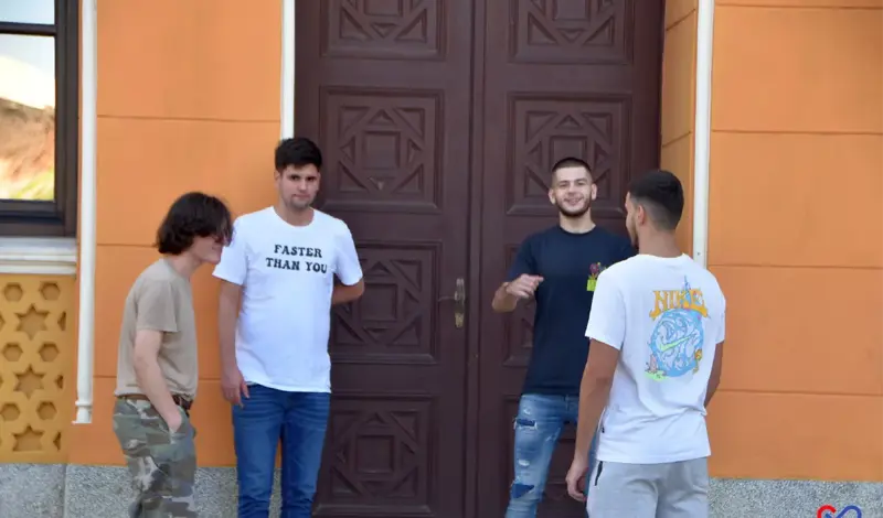 FOTO: Prošetali smo s fotoaparatom kroz Mostar! U kadar nam upala i jedna od najljepših voditeljica u BiH