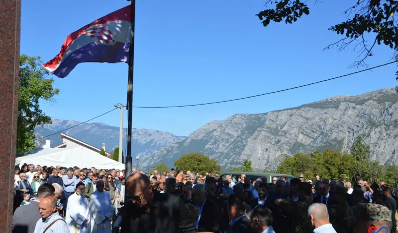 FOTOREPORTAŽA: Vrdi su i dalje 'Vrata Vatikana', ni 30 godina poslije ne zaboravlja se stradale heroje