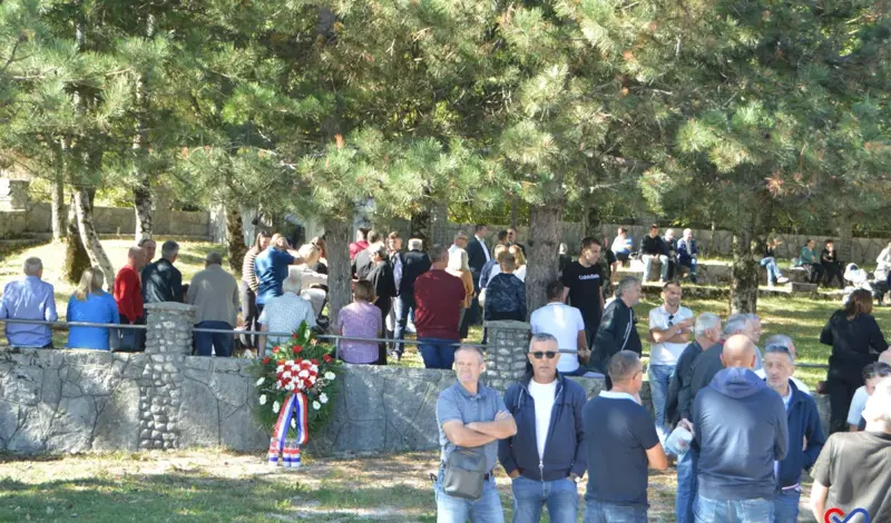 FOTOREPORTAŽA: Vrdi su i dalje 'Vrata Vatikana', ni 30 godina poslije ne zaboravlja se stradale heroje