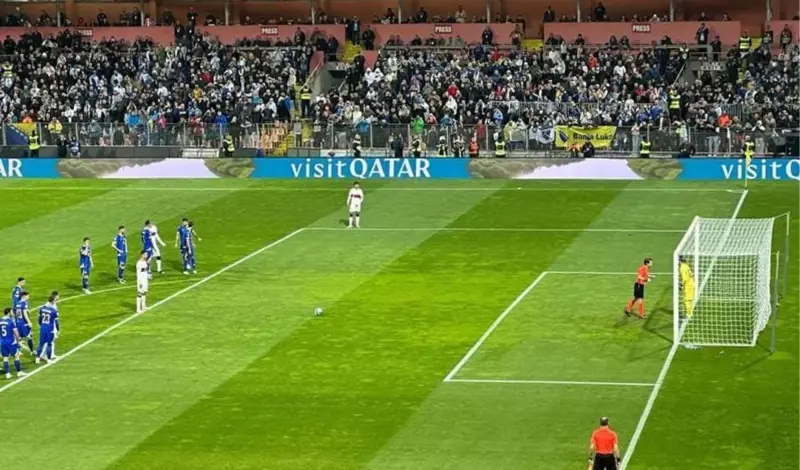 FOTO: Bili smo u Zenici! Ronalda došli gledati navijači, a i igrači BiH! Doktor igre pojačavao rekorde, stadion mu vikao 'siiuuu'