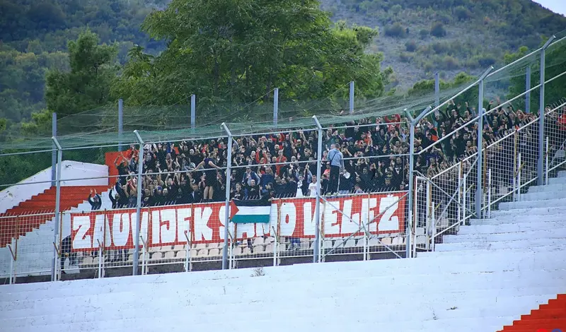 FOTO: Zrinjskom školski sat bio dovoljan da razmontira Veleža