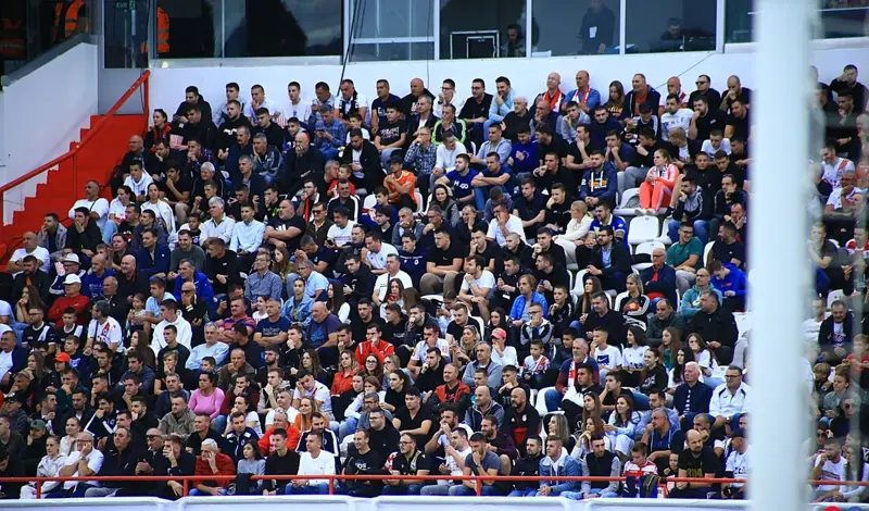 FOTO: Zrinjskom školski sat bio dovoljan da razmontira Veleža