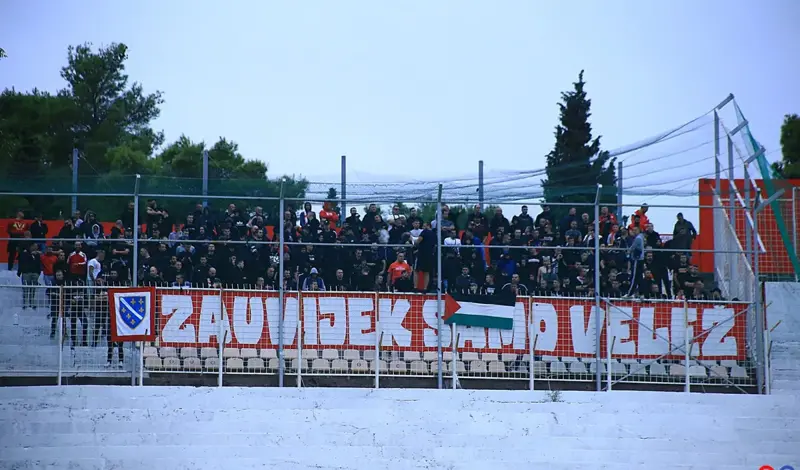 FOTO: Zrinjskom školski sat bio dovoljan da razmontira Veleža