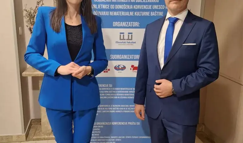 Gruđani sestra i brat Andrijanić, doktorica i doktorand, predstavili znanstveni rad na Međunarodnoj znanstveno-stručnoj konferenciji
