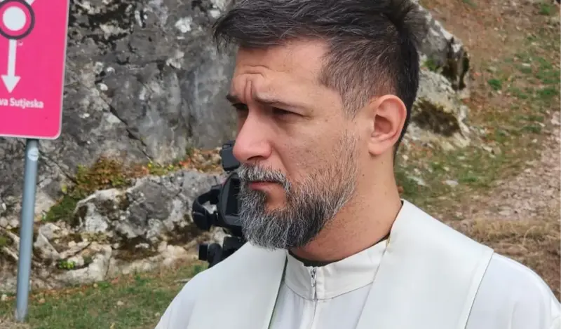FOTO: Je li nadbiskup Vukšić s Bobovca poslao snažnu poruku Plenkoviću i Milanoviću!?