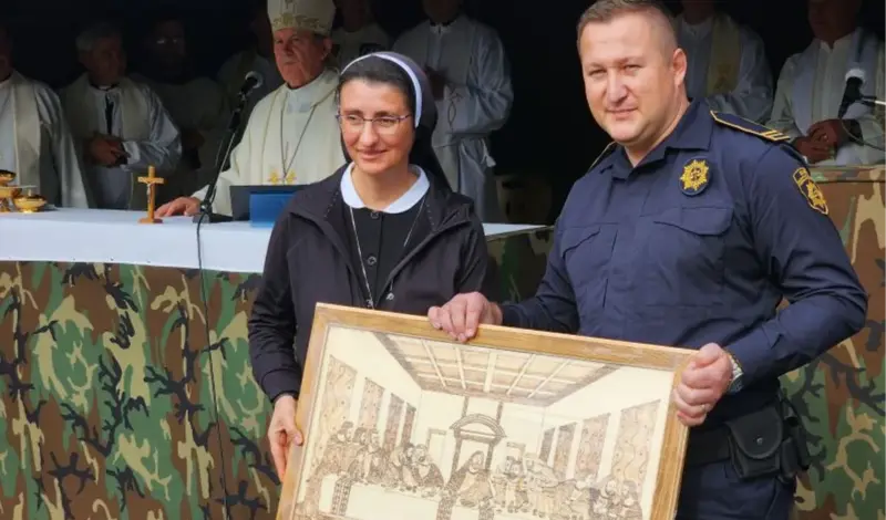 FOTO: Je li nadbiskup Vukšić s Bobovca poslao snažnu poruku Plenkoviću i Milanoviću!?