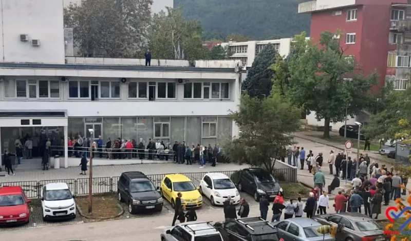 Nezapamćeni redovi pred CIPS-om u Mostaru, traži se pomoć Europske unije