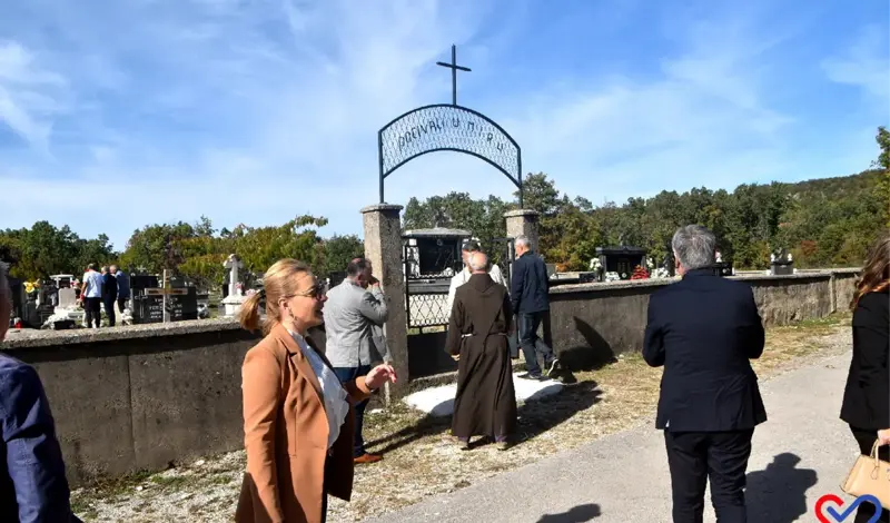 (FOTO/VIDEO) Grude se sjetile Bobana, Zadre, Marića, Šimunovića... Načelnik Grizelj: Dužni smo novim naraštajima prenositi ono što je nama ostavljeno