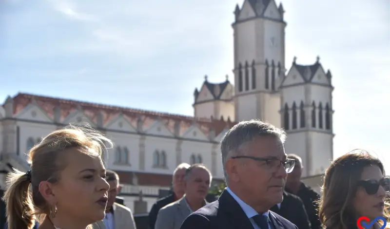 (FOTO/VIDEO) Grude se sjetile Bobana, Zadre, Marića, Šimunovića... Načelnik Grizelj: Dužni smo novim naraštajima prenositi ono što je nama ostavljeno