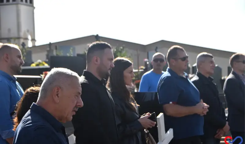 (FOTO/VIDEO) Grude se sjetile Bobana, Zadre, Marića, Šimunovića... Načelnik Grizelj: Dužni smo novim naraštajima prenositi ono što je nama ostavljeno
