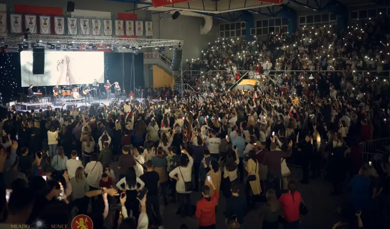 Humanitarni koncert 'Vatra' treću godinu zaredom na Pecari