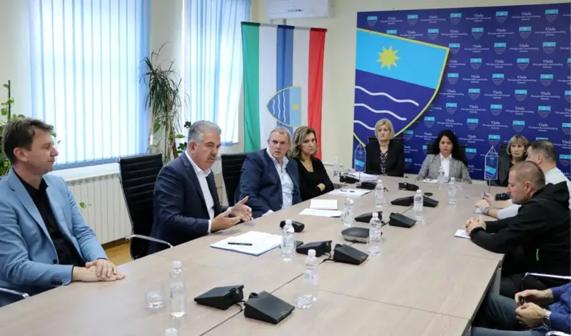 Vlada HNŽ-a se sastala sa sindikatima u zdravstvu