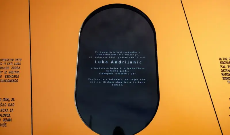 Otkriven spomenik Luki Andrijaniću, heroju Vukovara! Imao je srce veliko kao kuća