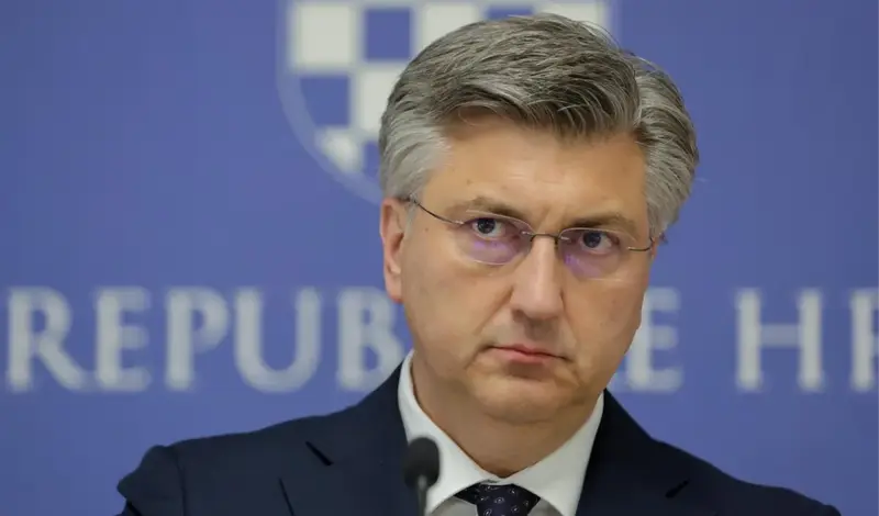 Plenković danas s papom, pozvat će ga u Hrvatsku