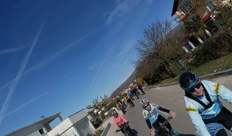 Biciklisti povezali Franjevački samostan na Humcu i Svetište Kraljice Mira u Međugorju