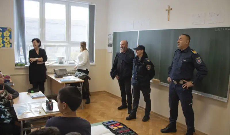 Auto-moto klub Široki Brijeg provodi akciju ''Počela je školska godina'' FOTO