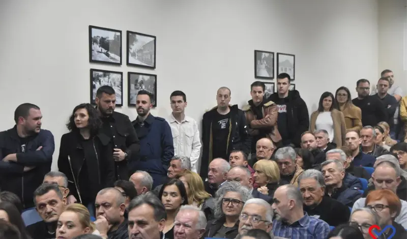 FOTO: Predstavljena knjiga o Hercegovki kojoj je u I. ratu ubijen otac, u II. muž, a u ratu u BiH sin i unuk