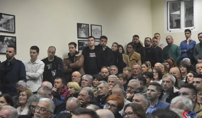 FOTO: Predstavljena knjiga o Hercegovki kojoj je u I. ratu ubijen otac, u II. muž, a u ratu u BiH sin i unuk