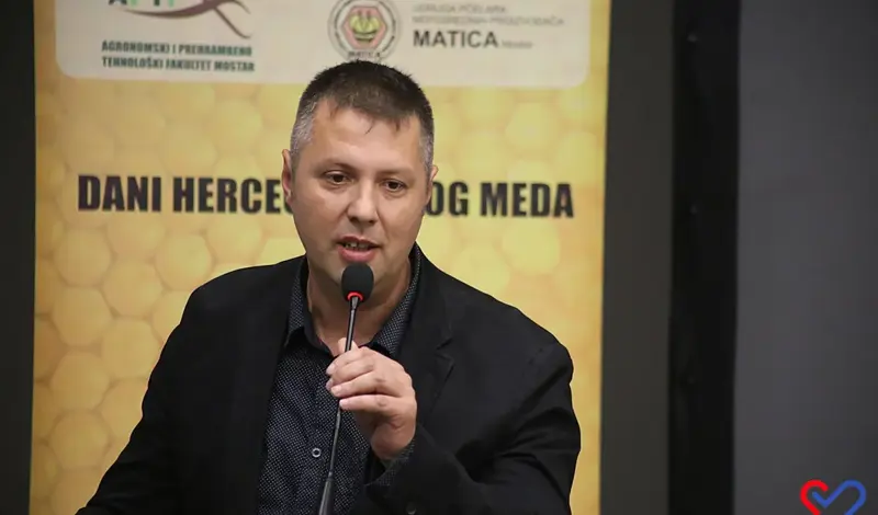 FOTO: Bili smo na 7. Danima hercegovačkog meda u Mostaru! Med vrhunski, godina za pčelare dobra