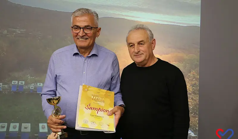 FOTO: Bili smo na 7. Danima hercegovačkog meda u Mostaru! Med vrhunski, godina za pčelare dobra