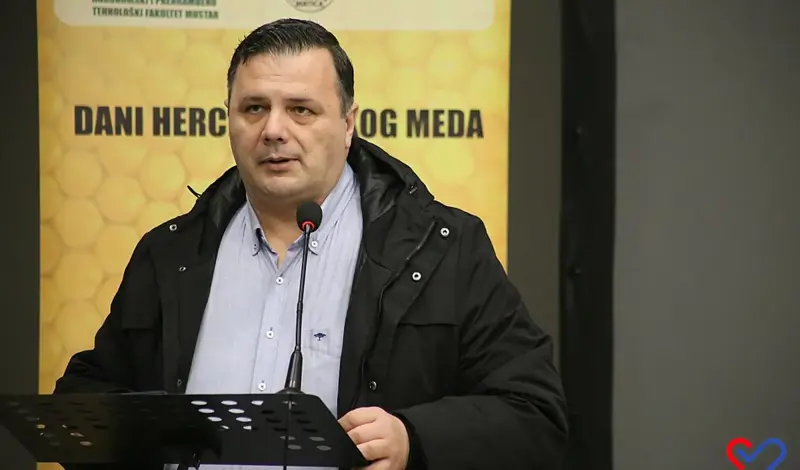 FOTO: Bili smo na 7. Danima hercegovačkog meda u Mostaru! Med vrhunski, godina za pčelare dobra