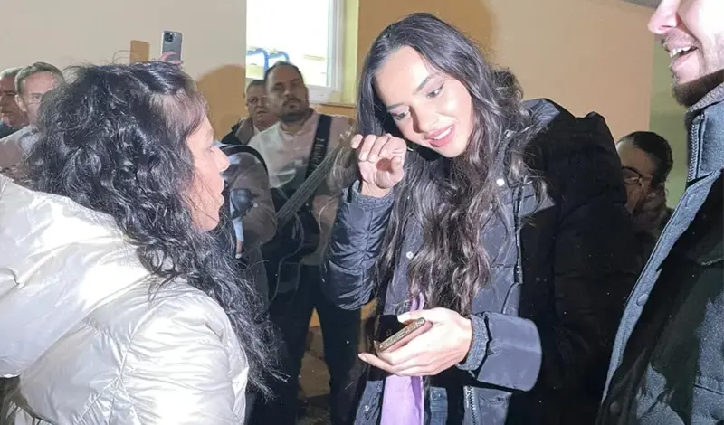 FOTO: Veliki doček za Miss Hrvatske u Tomislavgradu! Potekle i suze, nebo obasjao vatromet