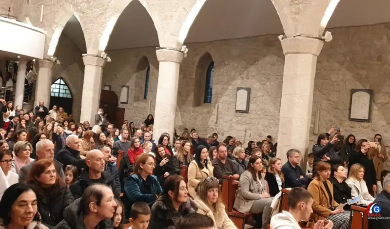 FOTO/VIDEO Održan Božićni koncert Glazbene škole Grude ''Dođe Isus spas''